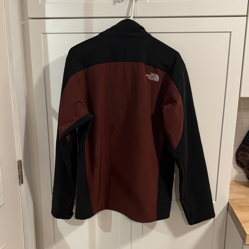 The North Face Men's Black and Dark Brown Performance Jacket - Picture 3 of 3